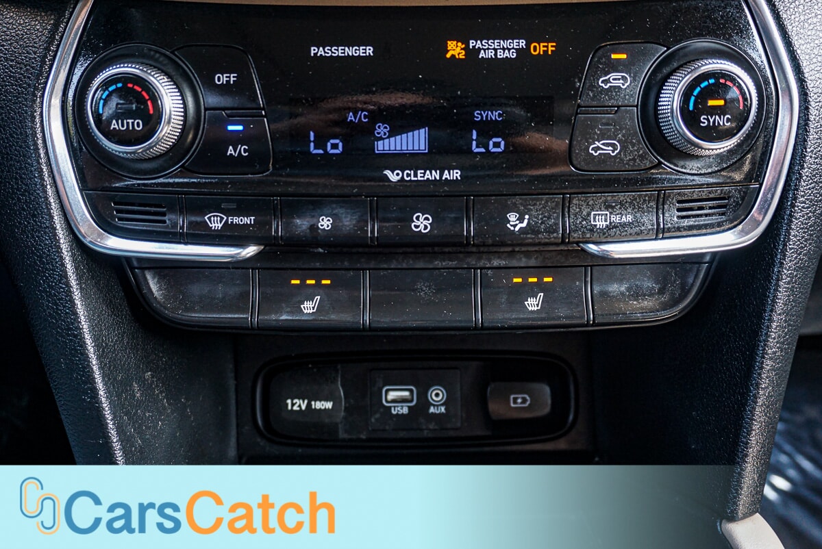 CARSCATCH - Used vehicle - SUV HYUNDAI SANTA FE 2019