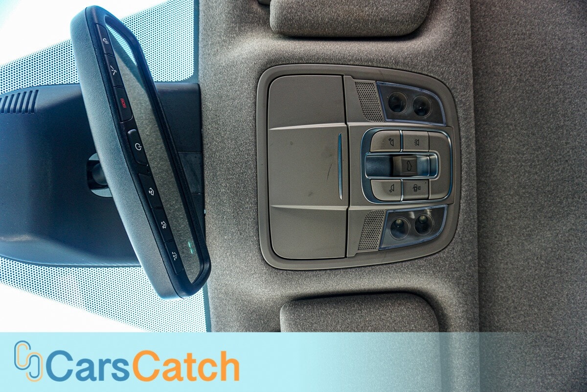 CARSCATCH - Used vehicle - SUV HYUNDAI SANTA FE 2019