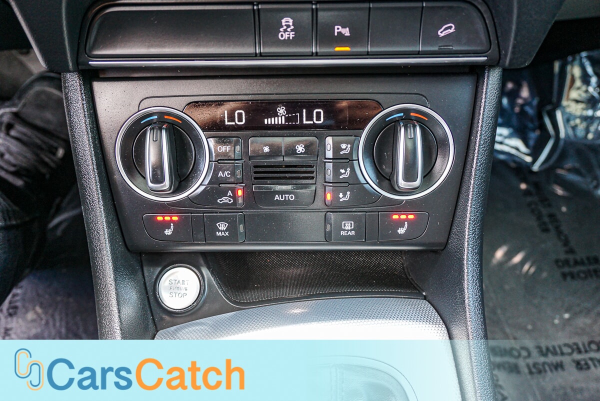 CARSCATCH - Used vehicle - SUV AUDI Q3 2018