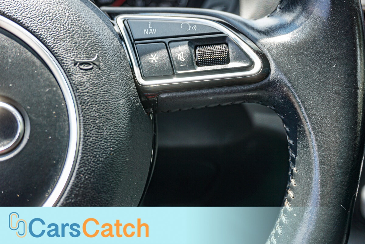 CARSCATCH - Used vehicle - SUV AUDI Q3 2018