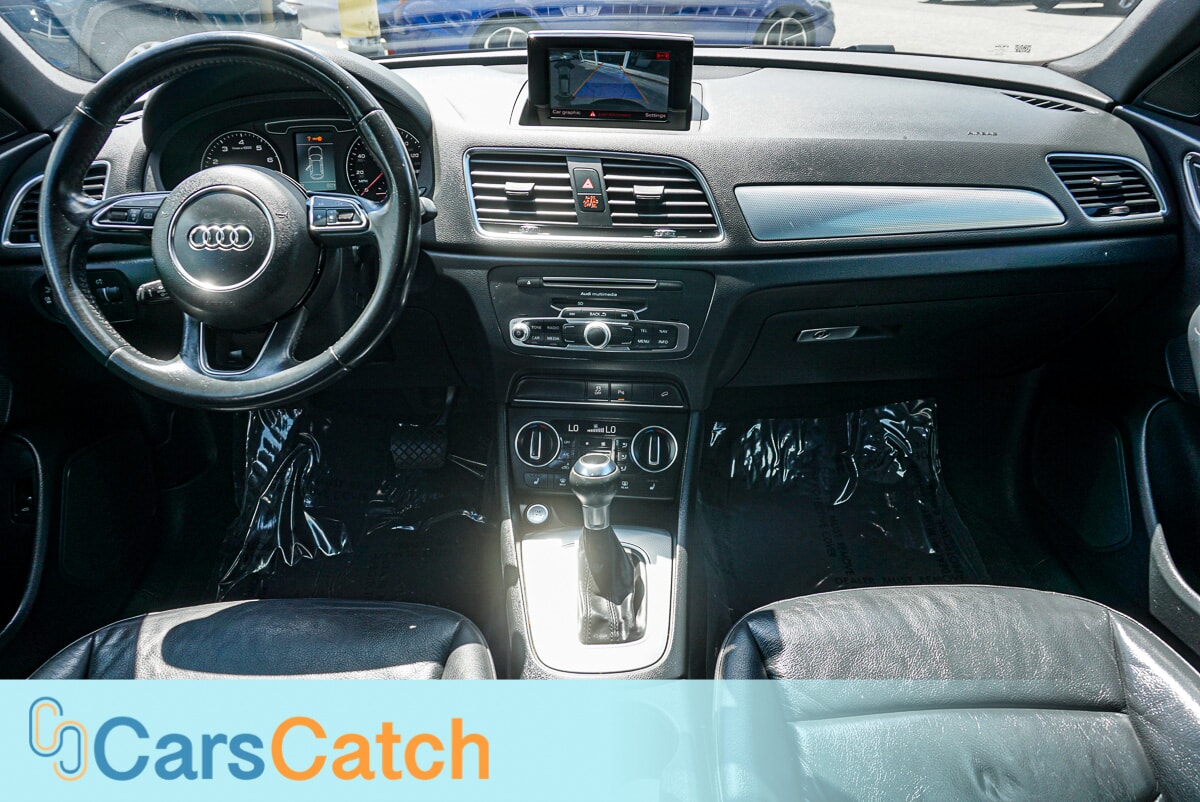 CARSCATCH - Used vehicle - SUV AUDI Q3 2018