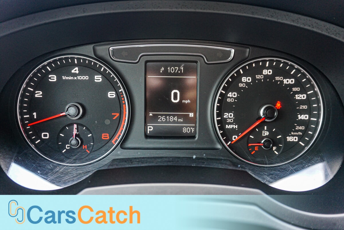 CARSCATCH - Used vehicle - SUV AUDI Q3 2018