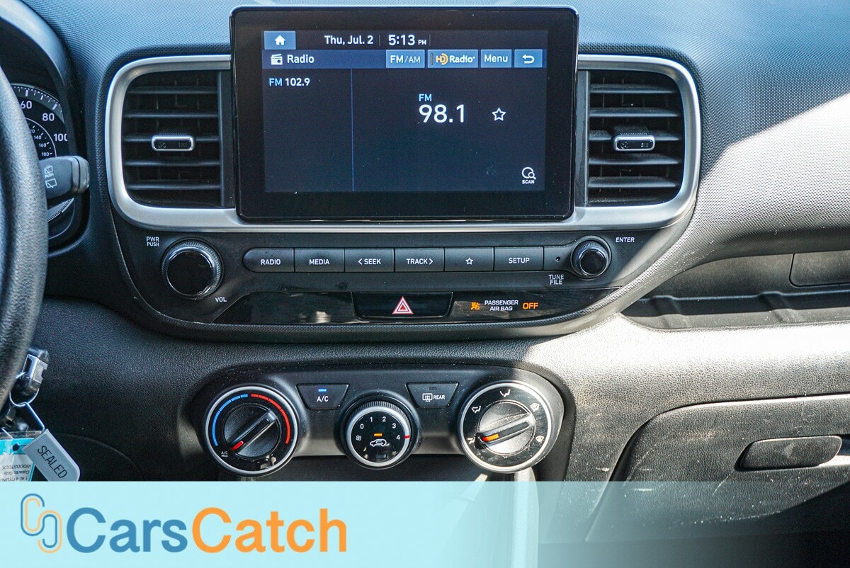 CARSCATCH - Used vehicle - SUV HYUNDAI VENUE 2021