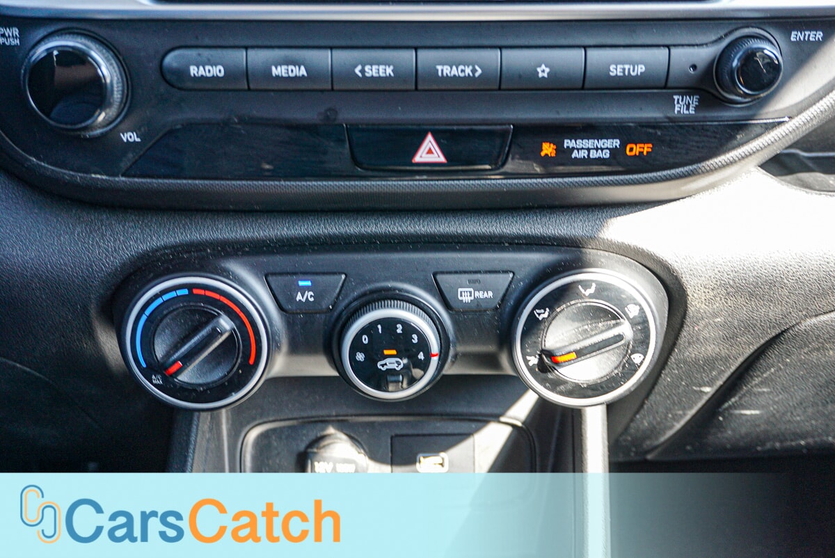 CARSCATCH - Used vehicle - SUV HYUNDAI VENUE 2021