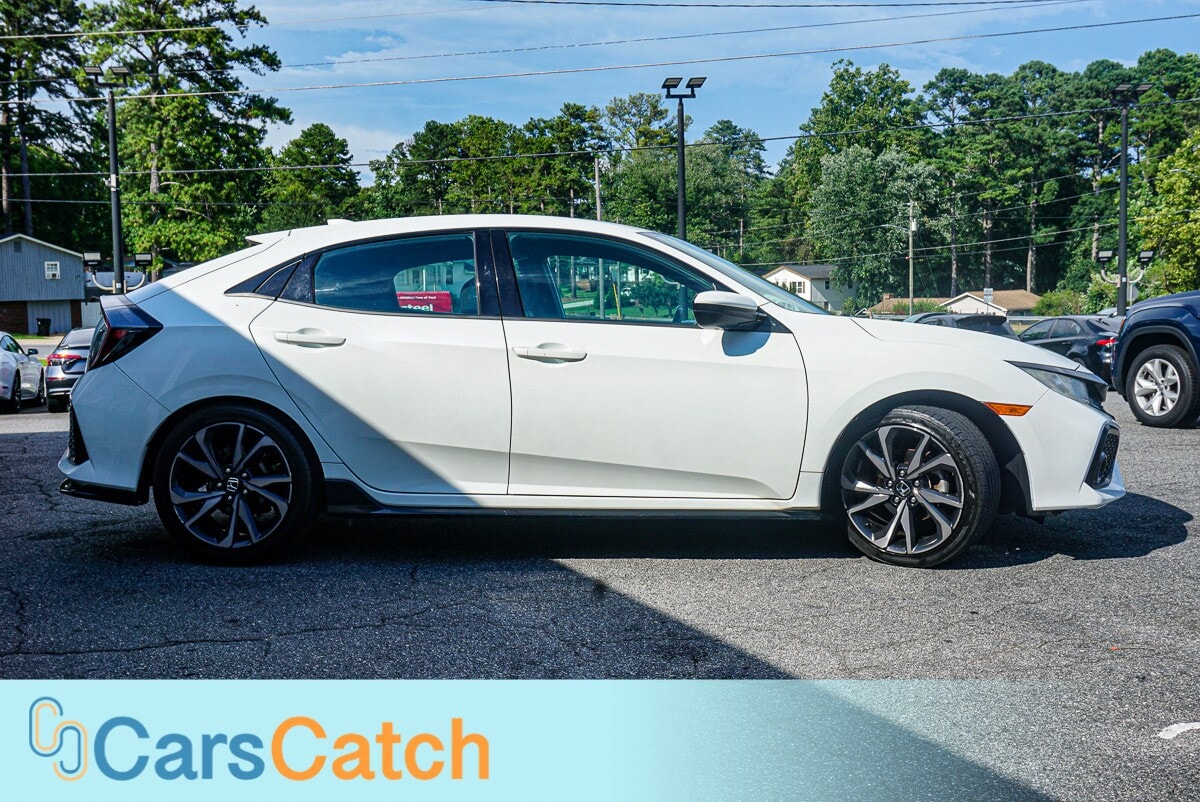 CARSCATCH - Used vehicle - SEDAN HONDA CIVIC HATCHBACK 2018