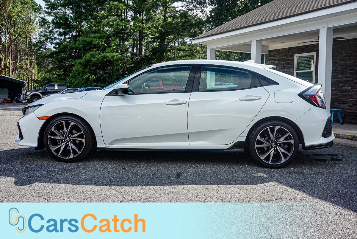 CARSCATCH - Used vehicle - SEDAN HONDA CIVIC HATCHBACK 2018