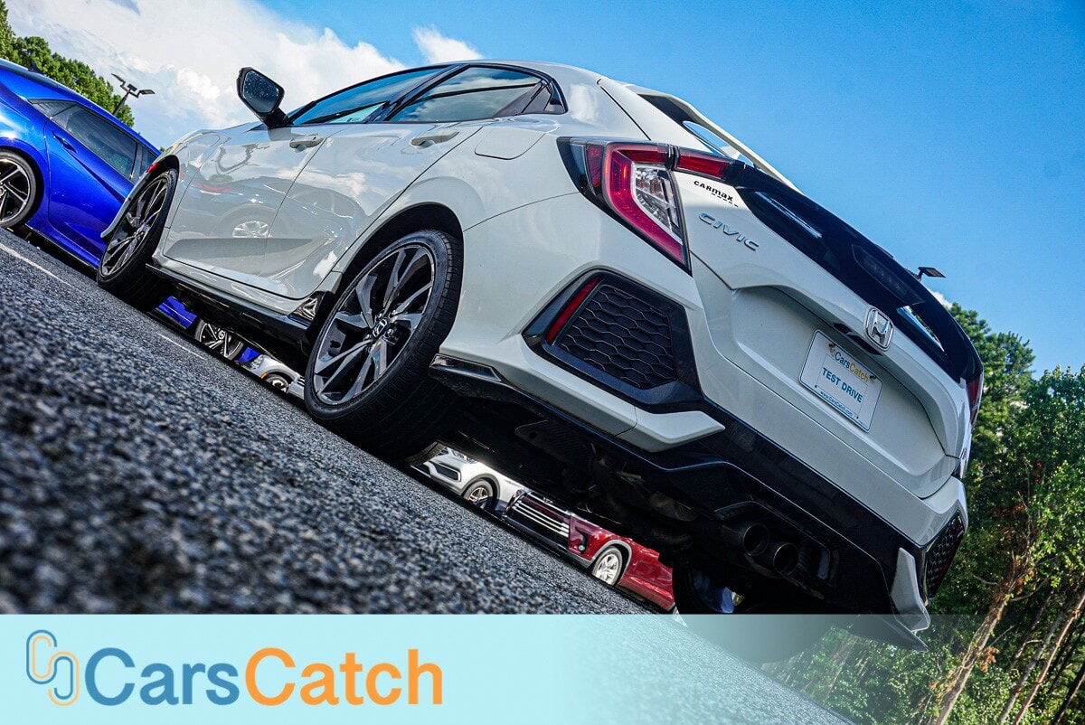 CARSCATCH - Used vehicle - SEDAN HONDA CIVIC HATCHBACK 2018