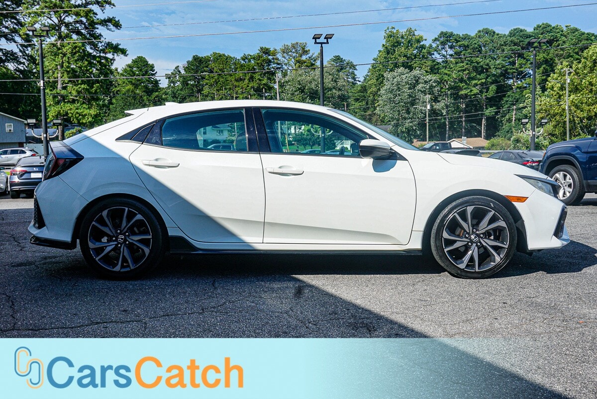 CARSCATCH - Used vehicle - SEDAN HONDA CIVIC HATCHBACK 2018