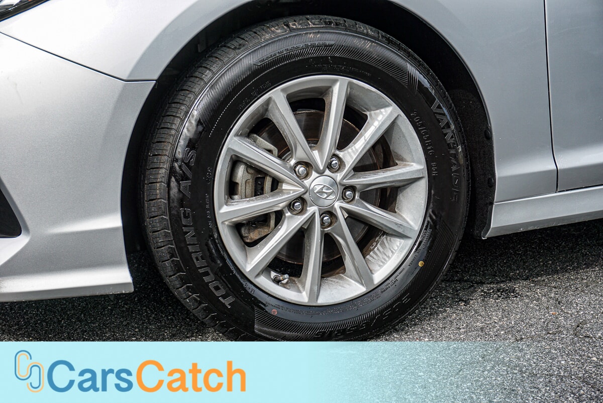 CARSCATCH - Used vehicle - SEDAN HYUNDAI SONATA 2019