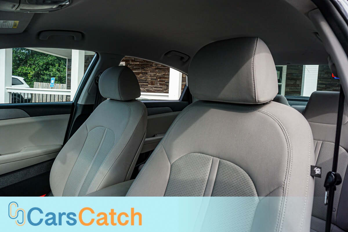CARSCATCH - Used vehicle - SEDAN HYUNDAI SONATA 2019