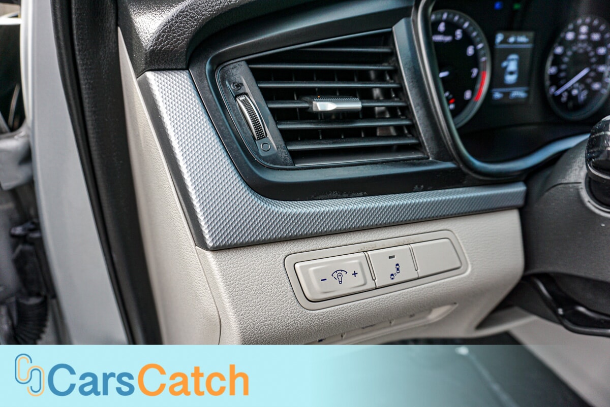 CARSCATCH - Used vehicle - SEDAN HYUNDAI SONATA 2019