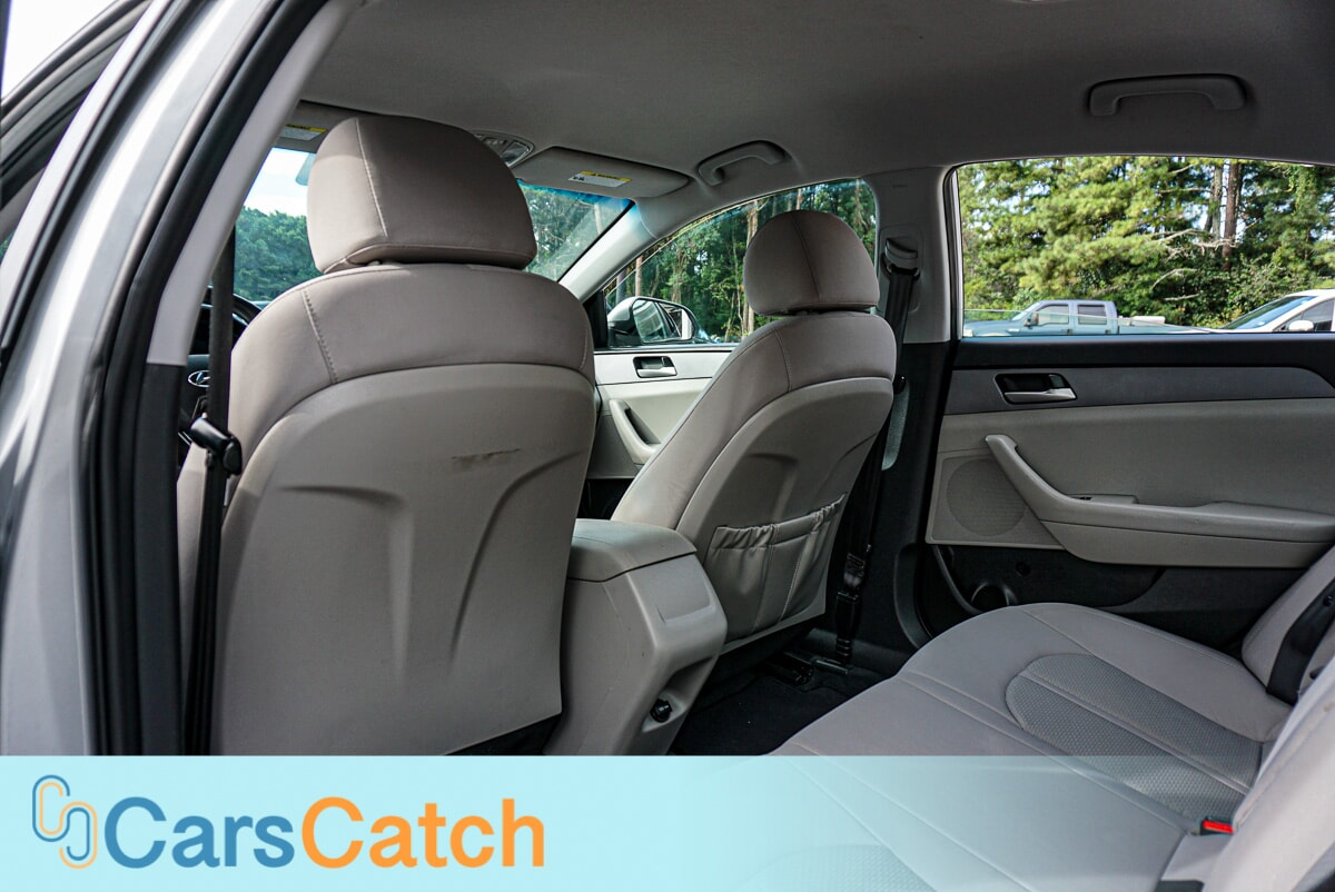 CARSCATCH - Used vehicle - SEDAN HYUNDAI SONATA 2019