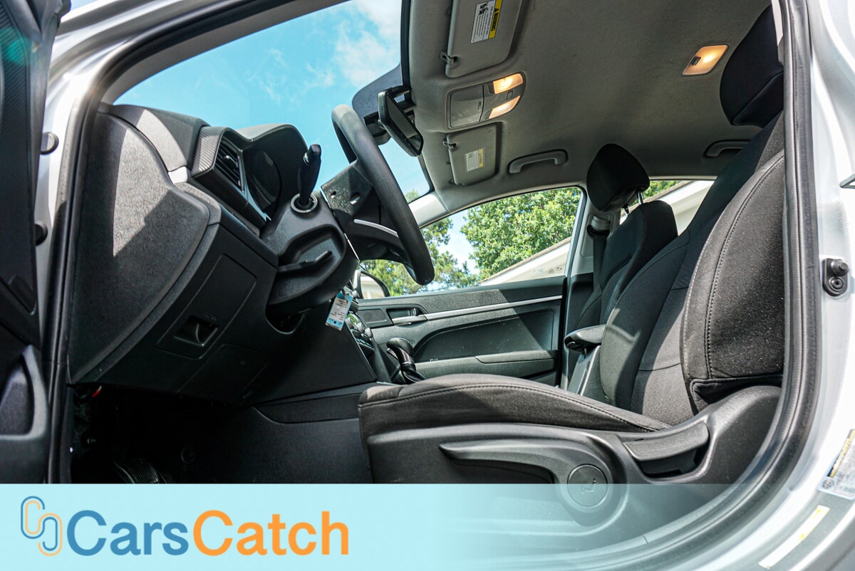 CARSCATCH - Used vehicle - SEDAN HYUNDAI ELANTRA 2020