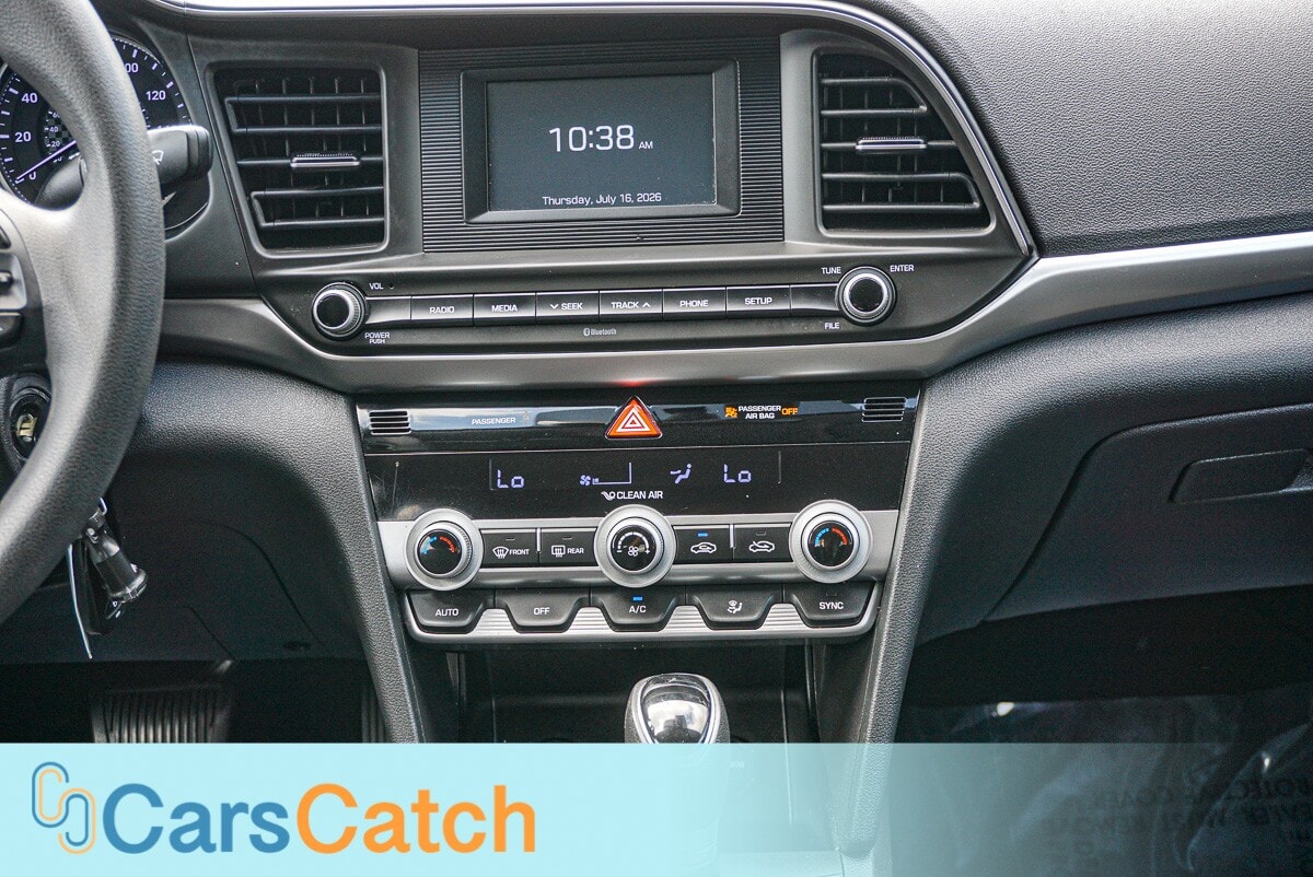 CARSCATCH - Used vehicle - SEDAN HYUNDAI ELANTRA 2020
