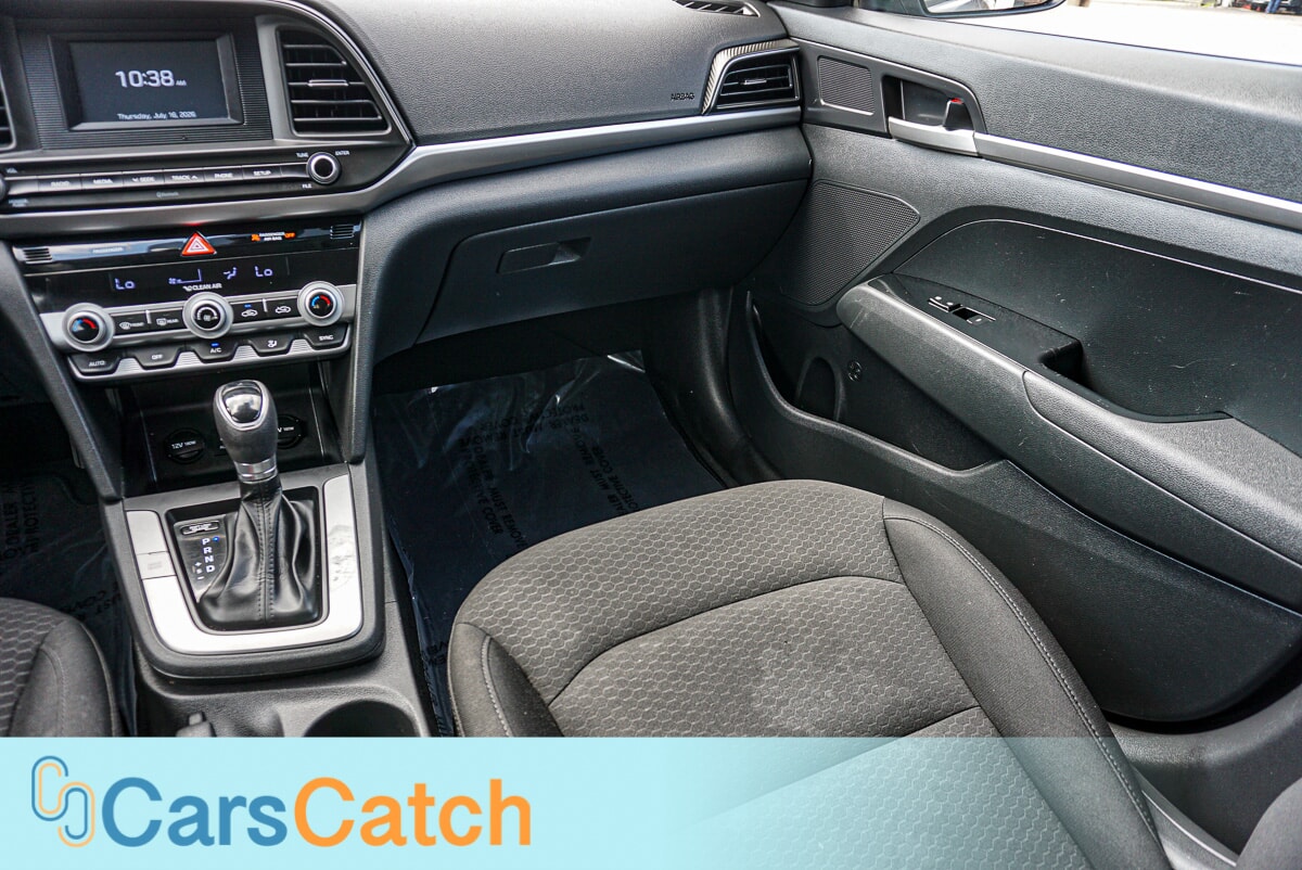 CARSCATCH - Used vehicle - SEDAN HYUNDAI ELANTRA 2020