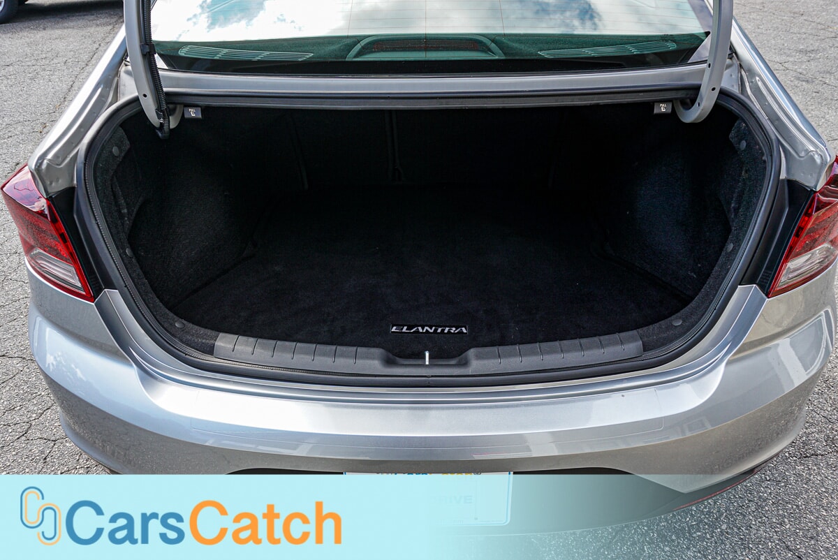 CARSCATCH - Used vehicle - SEDAN HYUNDAI ELANTRA 2020