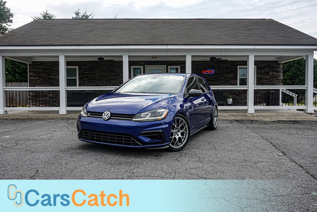 CARSCATCH - Used vehicle - SEDAN VOLKSWAGEN GOLF R 2018