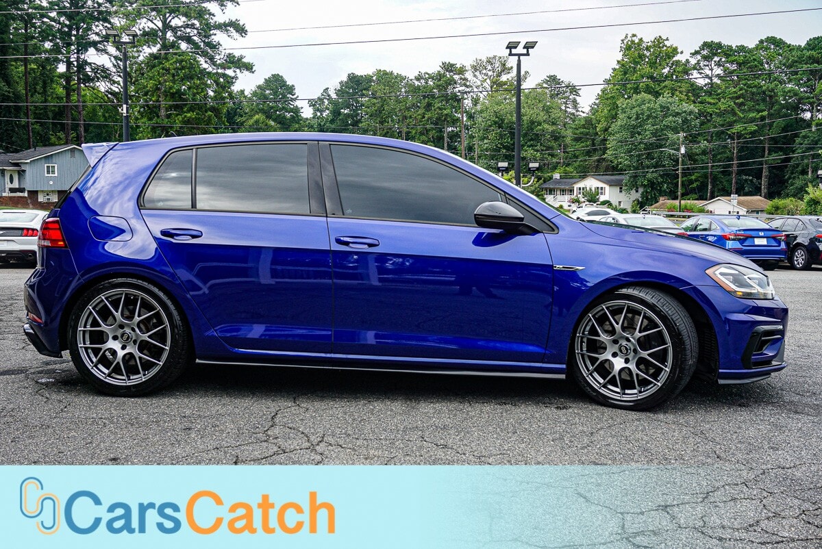 CARSCATCH - Used vehicle - SEDAN VOLKSWAGEN GOLF R 2018