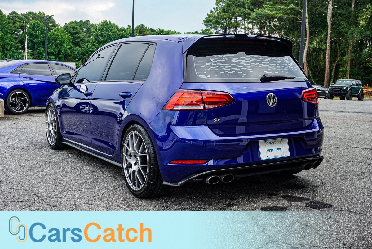 CARSCATCH - Used vehicle - SEDAN VOLKSWAGEN GOLF R 2018