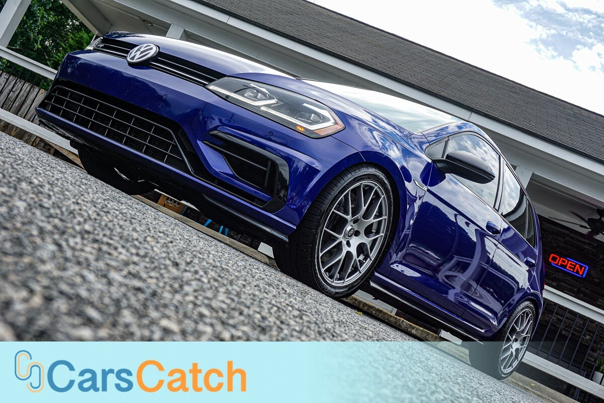 CARSCATCH - Used vehicle - SEDAN VOLKSWAGEN GOLF R 2018