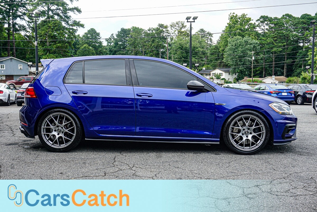 CARSCATCH - Used vehicle - SEDAN VOLKSWAGEN GOLF R 2018
