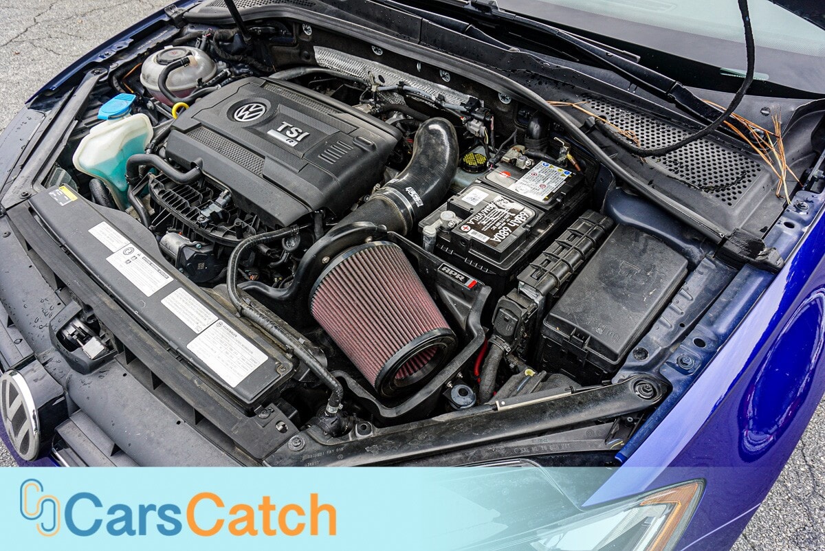 CARSCATCH - Used vehicle - SEDAN VOLKSWAGEN GOLF R 2018