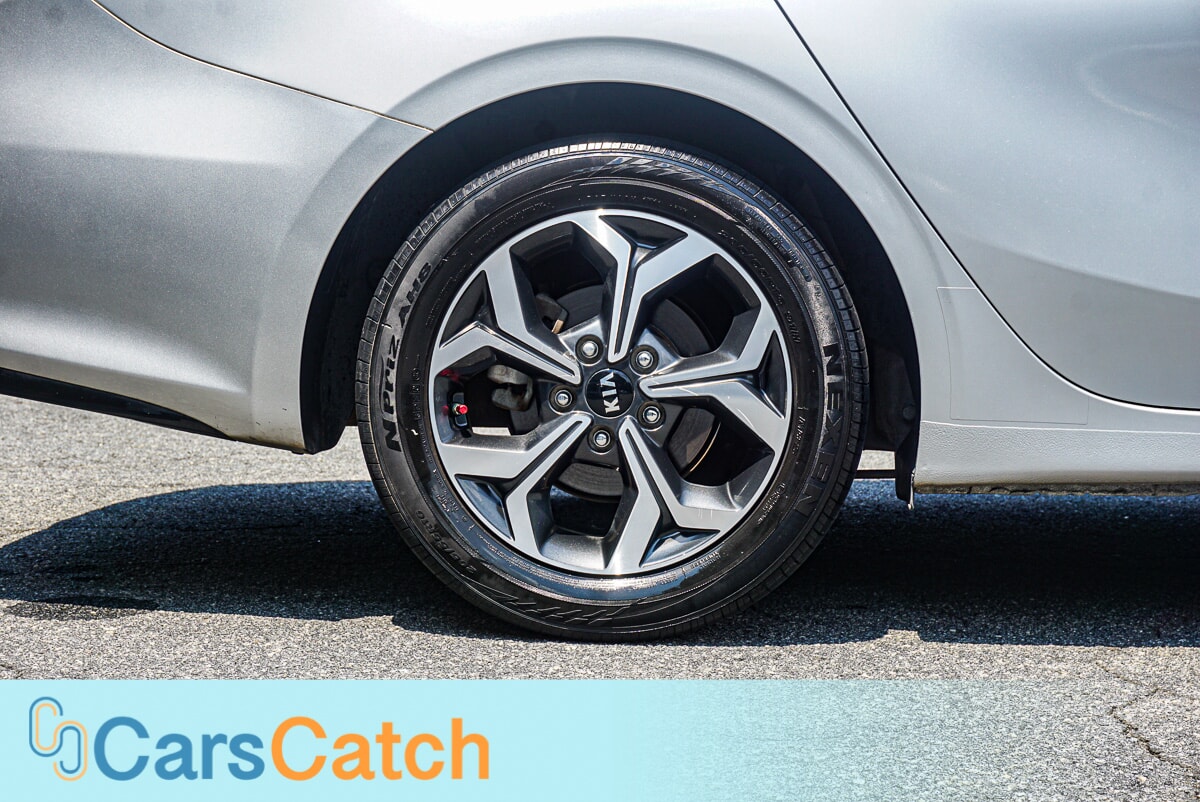 CARSCATCH - Used vehicle - SEDAN KIA FORTE 2019