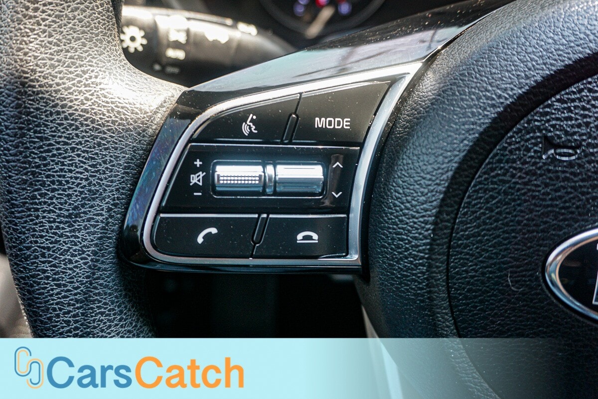 CARSCATCH - Used vehicle - SEDAN KIA FORTE 2019
