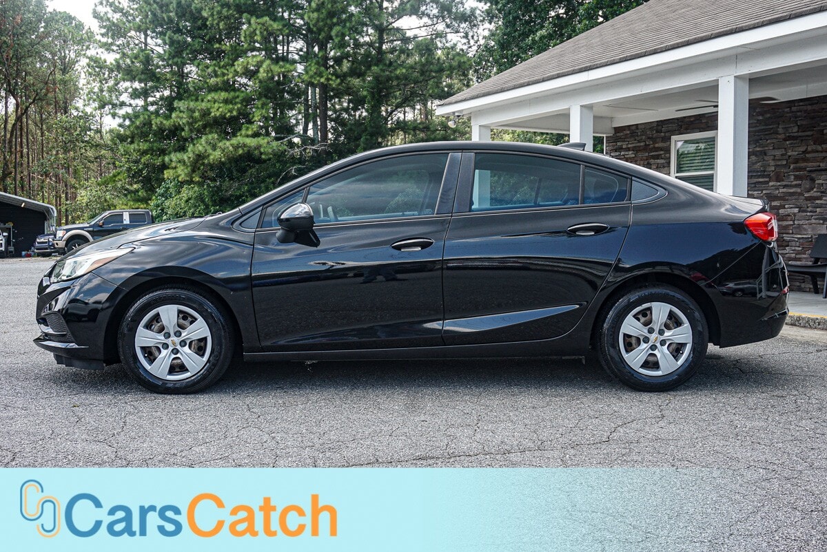CARSCATCH - Used vehicle - SEDAN CHEVROLET CRUZE 2018