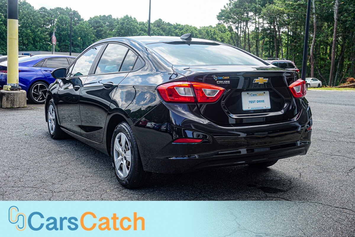 CARSCATCH - Used vehicle - SEDAN CHEVROLET CRUZE 2018