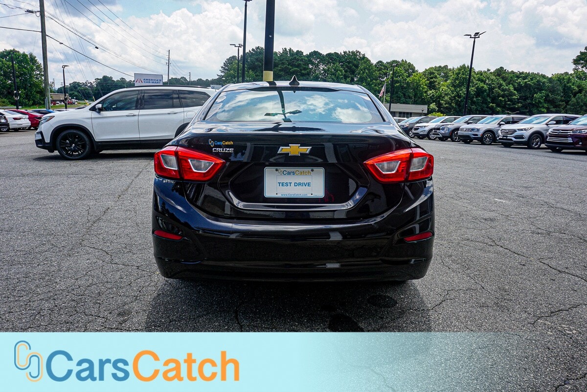 CARSCATCH - Used vehicle - SEDAN CHEVROLET CRUZE 2018