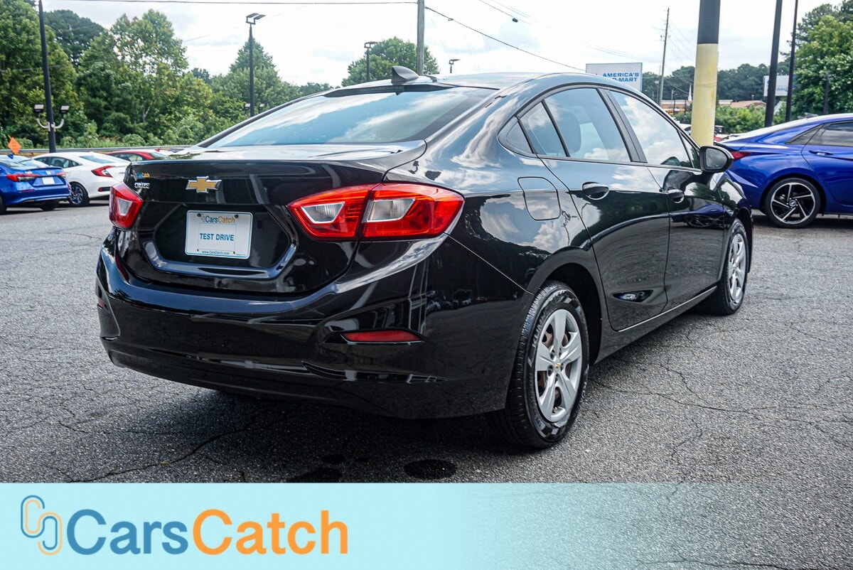 CARSCATCH - Used vehicle - SEDAN CHEVROLET CRUZE 2018