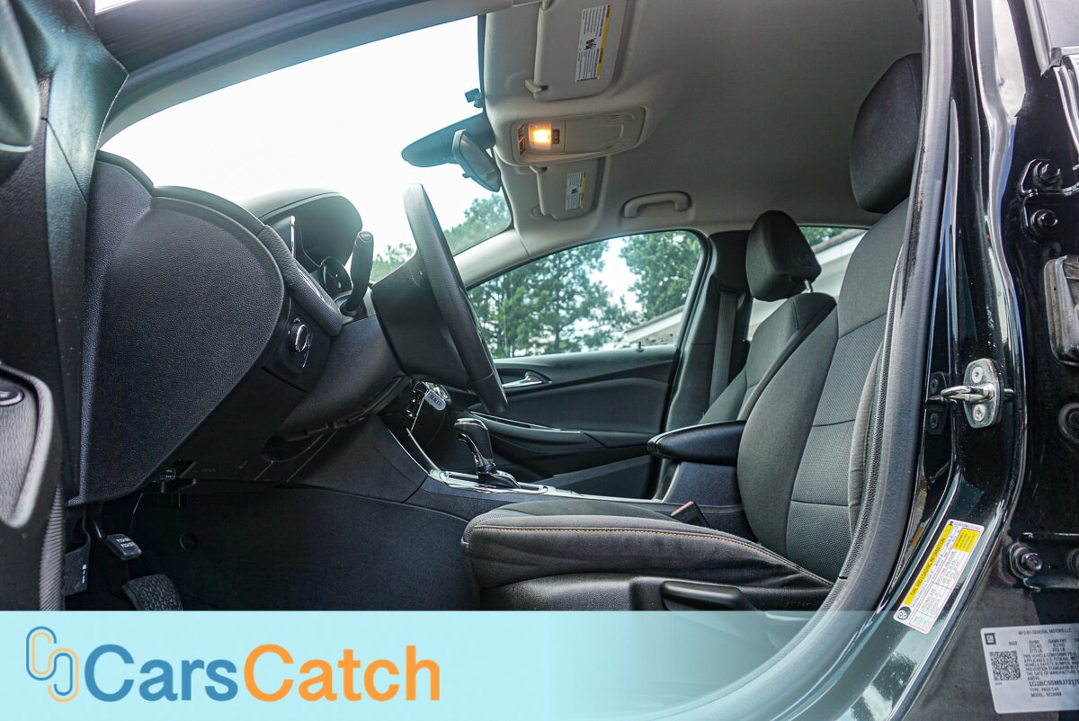 CARSCATCH - Used vehicle - SEDAN CHEVROLET CRUZE 2018