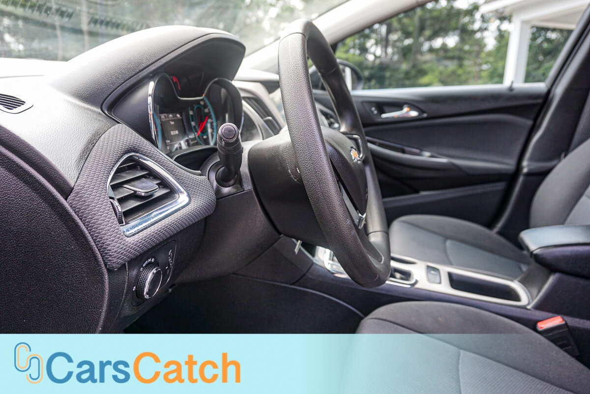 CARSCATCH - Used vehicle - SEDAN CHEVROLET CRUZE 2018