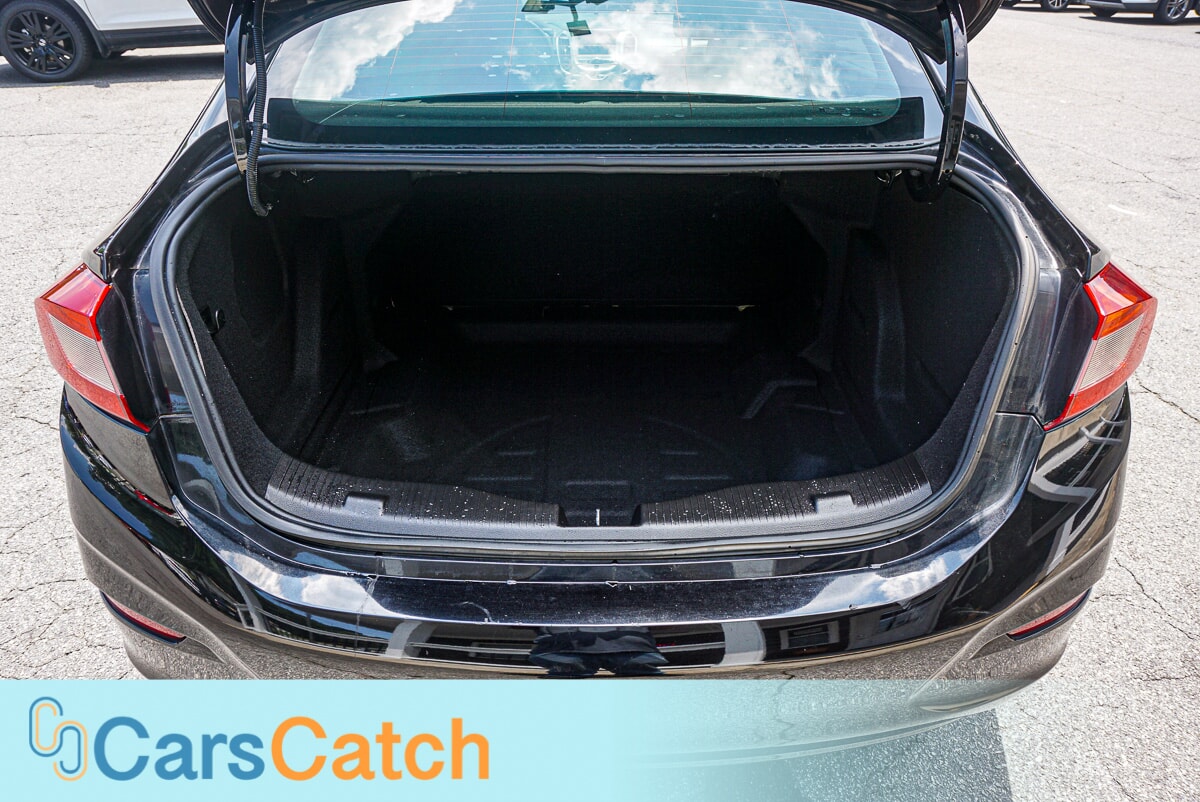 CARSCATCH - Used vehicle - SEDAN CHEVROLET CRUZE 2018
