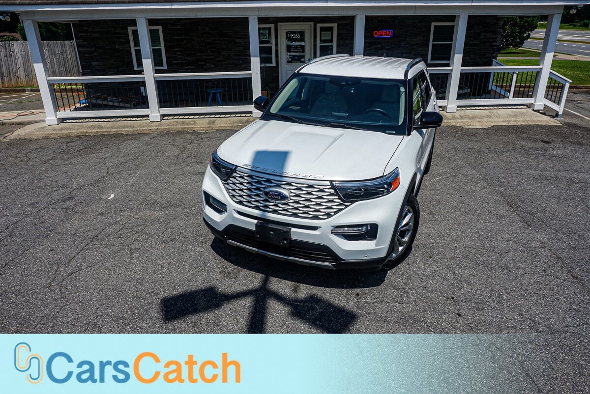 CARSCATCH - Used vehicle - SUV FORD EXPLORER 2022