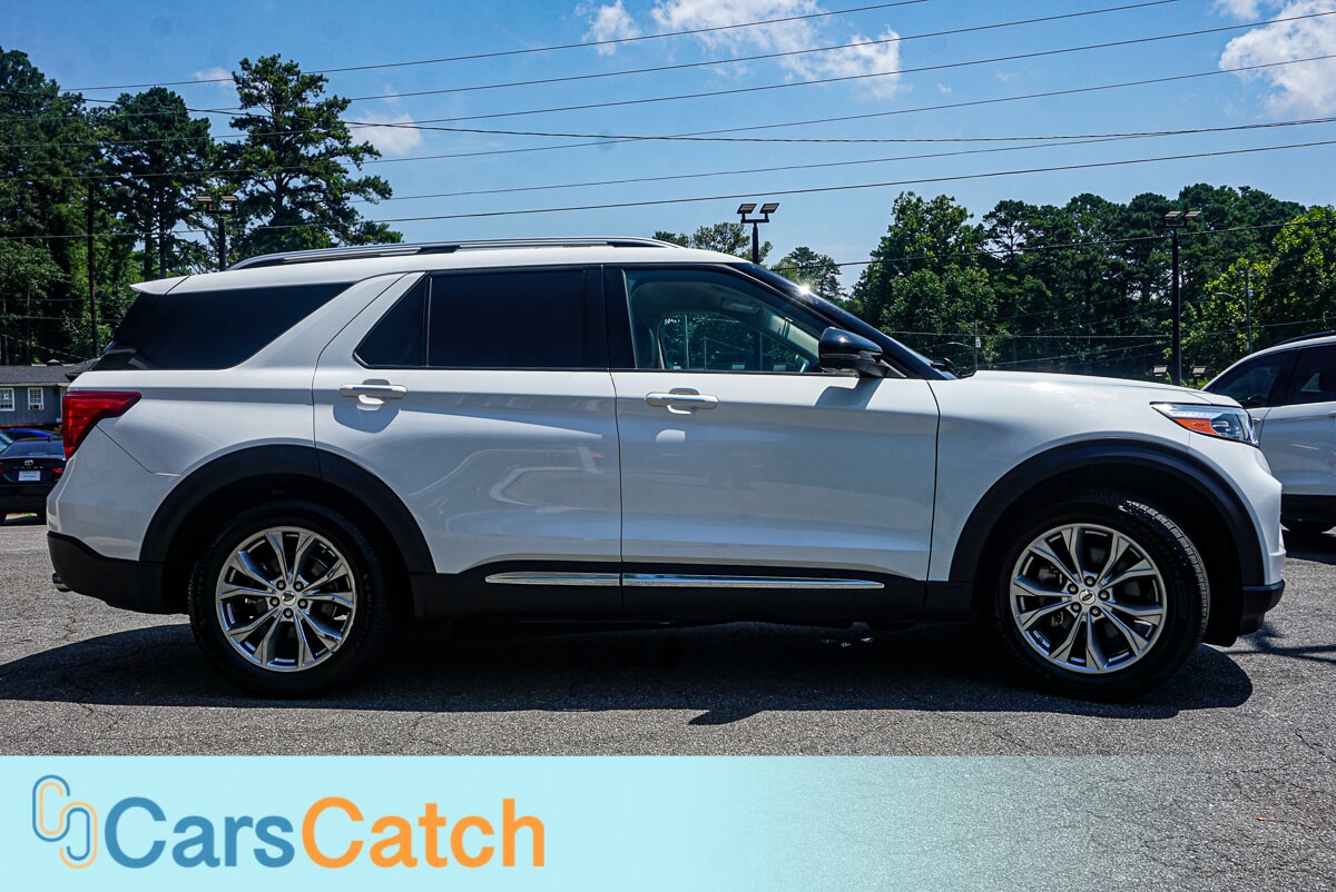 CARSCATCH - Used vehicle - SUV FORD EXPLORER 2022