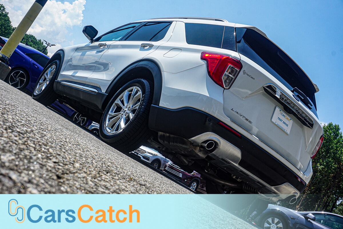 CARSCATCH - Used vehicle - SUV FORD EXPLORER 2022