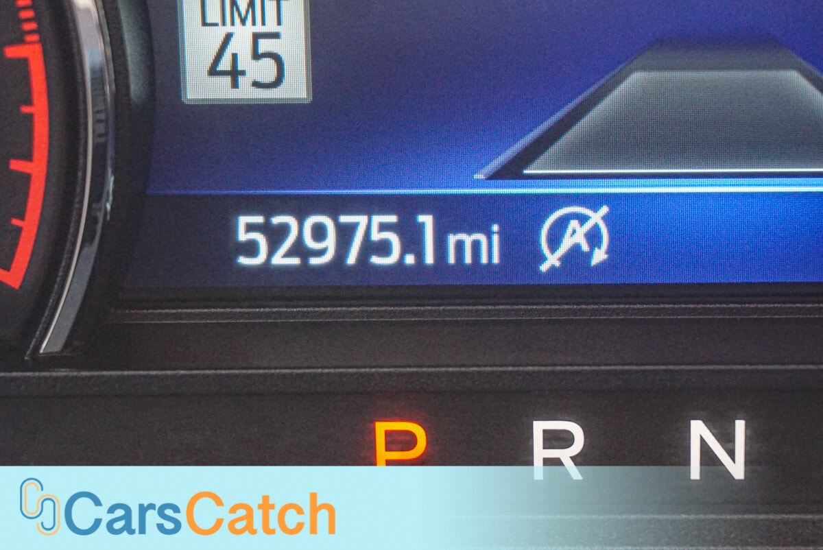 CARSCATCH - Used vehicle - SUV FORD EXPLORER 2022