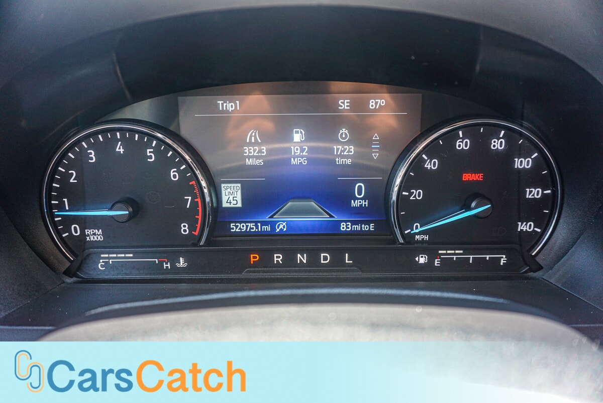 CARSCATCH - Used vehicle - SUV FORD EXPLORER 2022