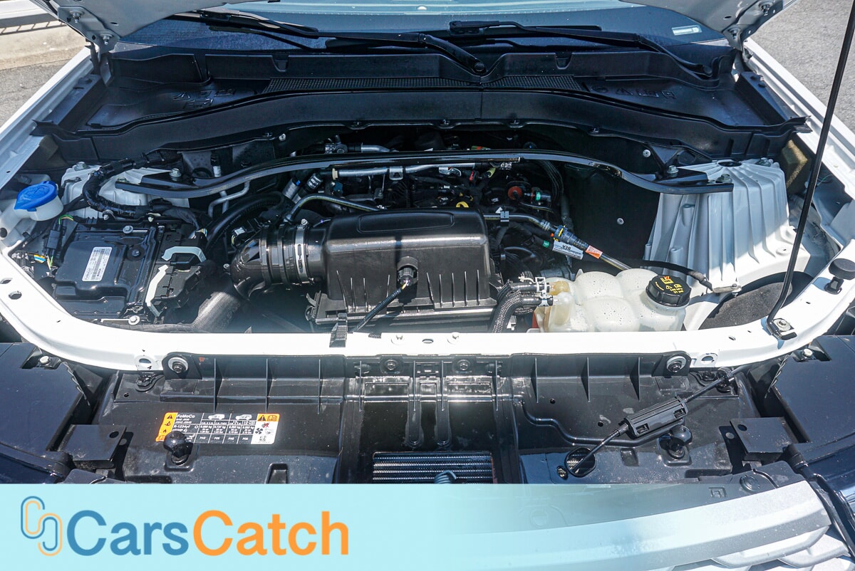 CARSCATCH - Used vehicle - SUV FORD EXPLORER 2022