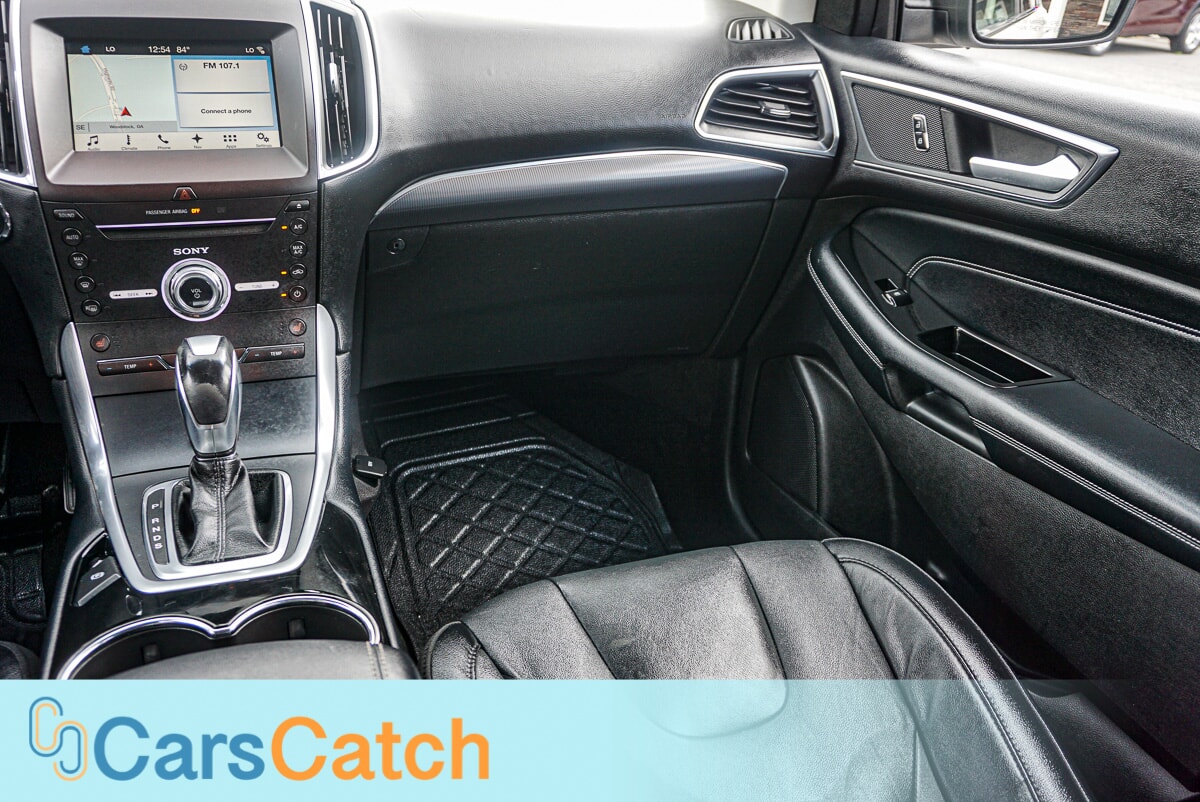 CARSCATCH - Used vehicle - SUV FORD EDGE 2017