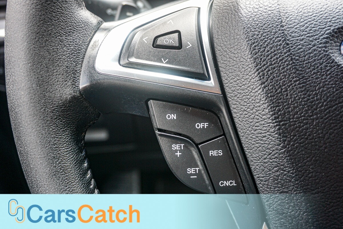 CARSCATCH - Used vehicle - SUV FORD EDGE 2017