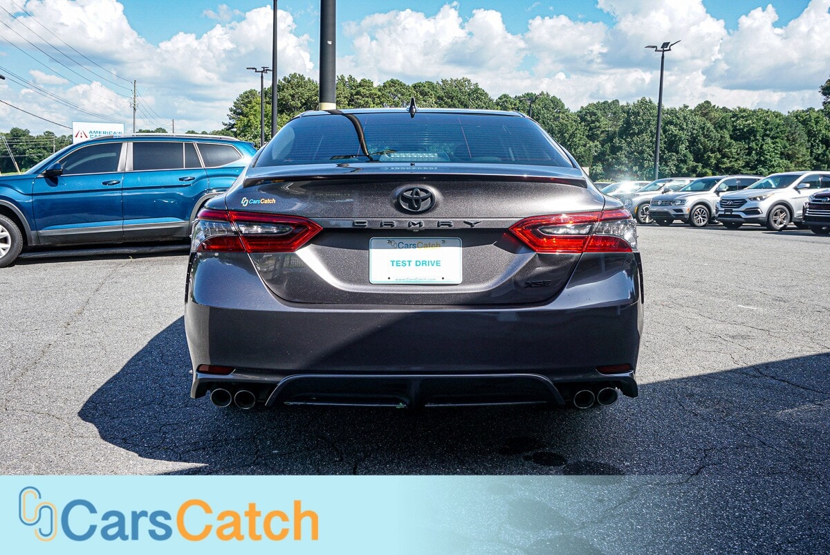 CARSCATCH - Used vehicle - SEDAN TOYOTA CAMRY 2022