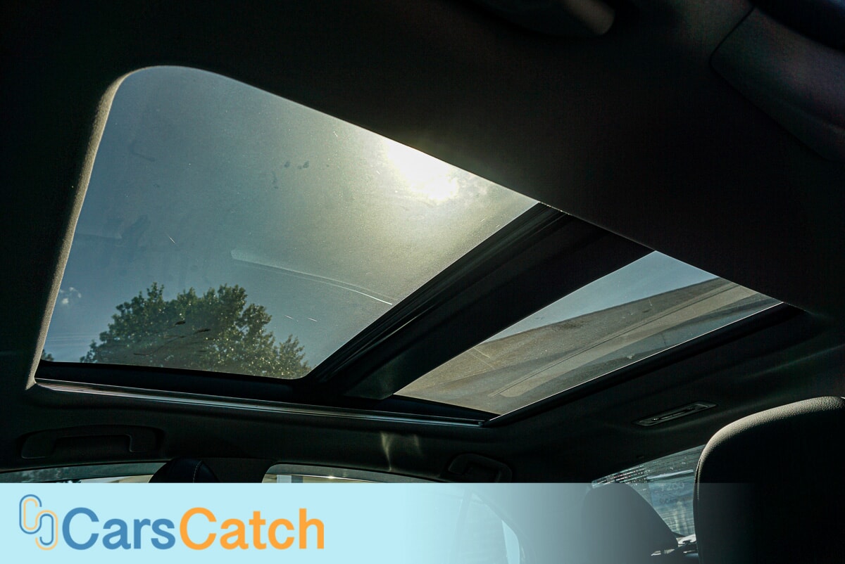 CARSCATCH - Used vehicle - SEDAN TOYOTA CAMRY 2022