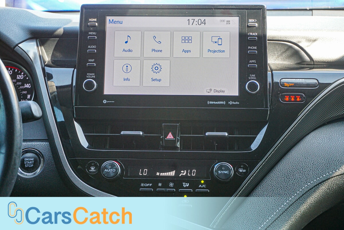 CARSCATCH - Used vehicle - SEDAN TOYOTA CAMRY 2022