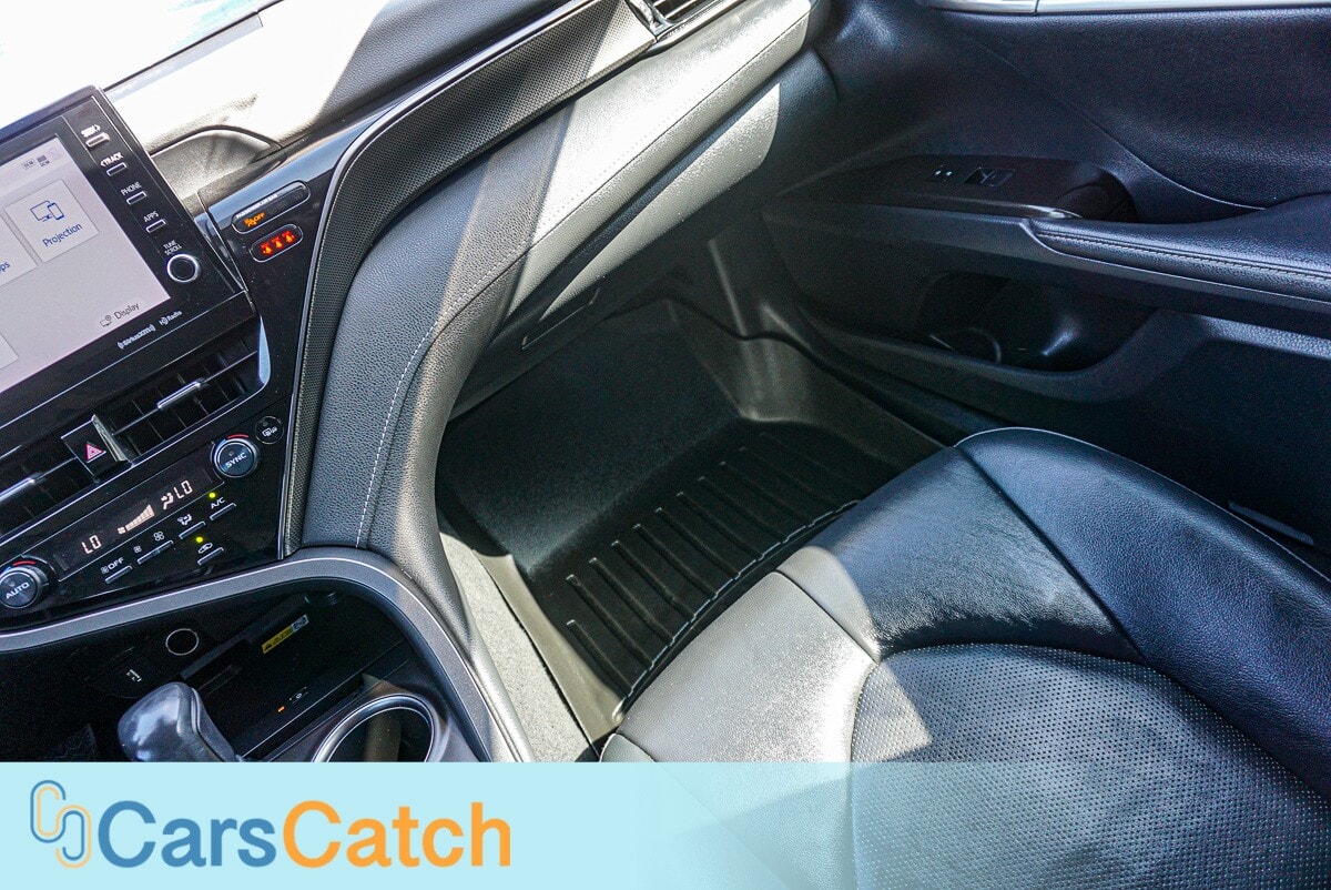 CARSCATCH - Used vehicle - SEDAN TOYOTA CAMRY 2022