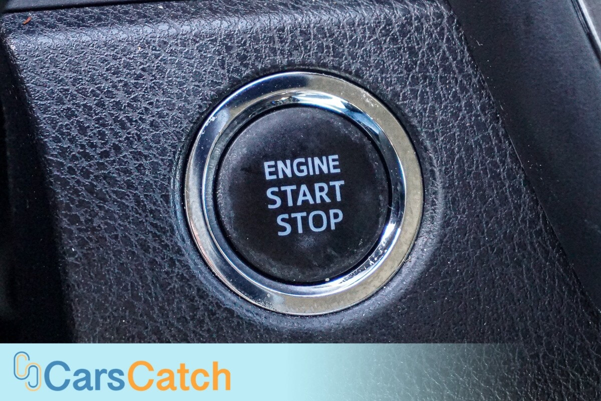 CARSCATCH - Used vehicle - SEDAN TOYOTA CAMRY 2022