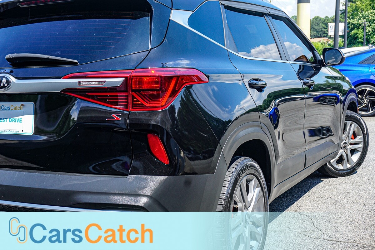 CARSCATCH - Used vehicle - SUV KIA SELTOS 2021