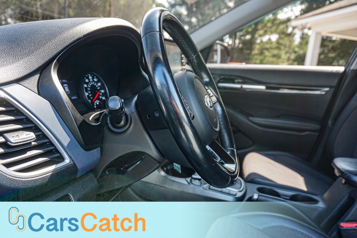 CARSCATCH - Used vehicle - SUV KIA SELTOS 2021